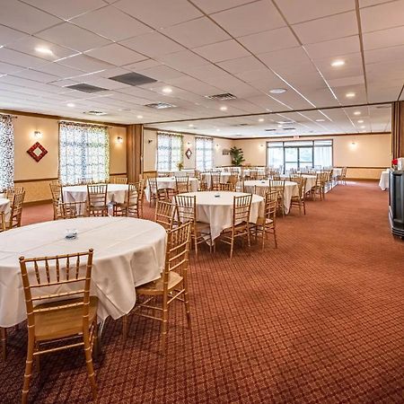 Magnuson Grand Harrisburg Hotel New Cumberland Bagian luar foto