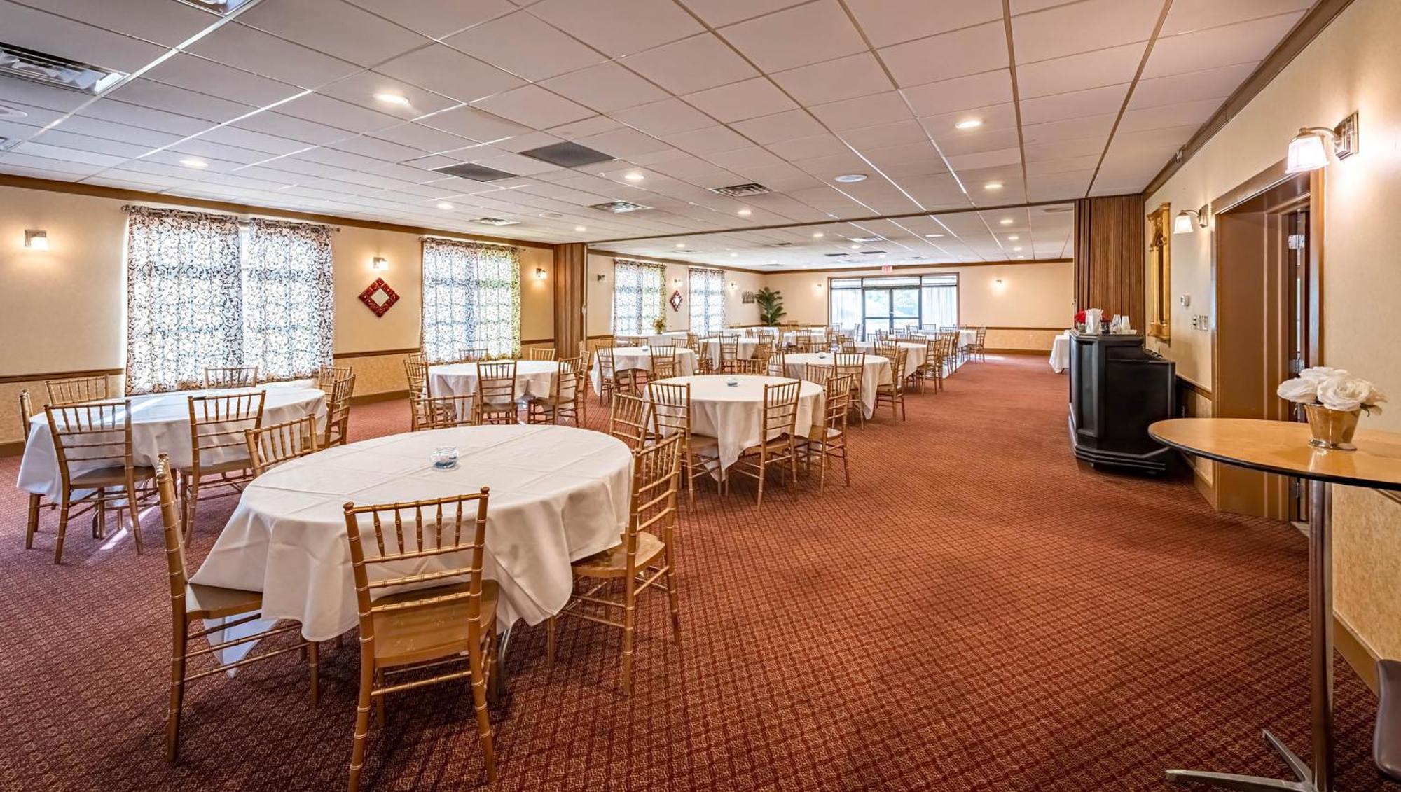 Magnuson Grand Harrisburg Hotel New Cumberland Bagian luar foto